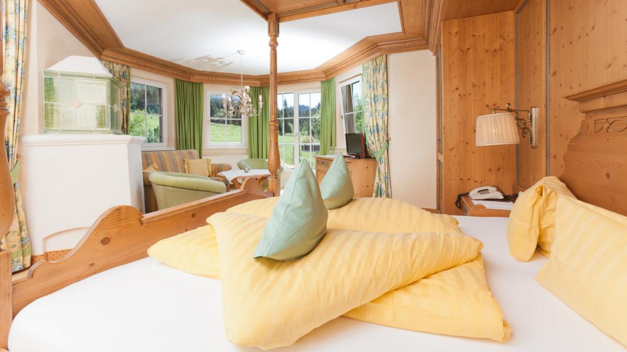 Hotel Lumberger Hof Grän エクステリア 写真